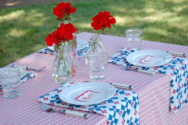 12 Mesmerizing Beautiful and Fresh Summer Table Decoration Ideas homesthetics decor (1)