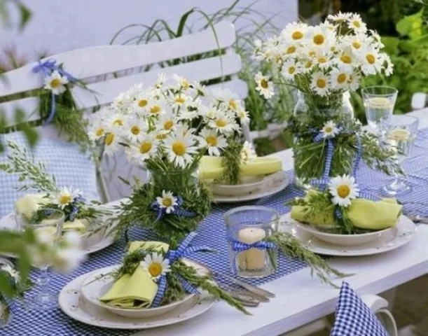 12 Mesmerizing Beautiful and Fresh Summer Table Decoration Ideas homesthetics decor (5)