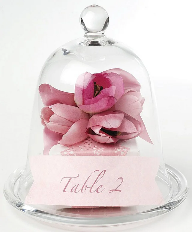 32 Simply Breathtaking Bell Jar and Cloche Decorating Ideas For Magical Weddings homesthetics decor ideas 