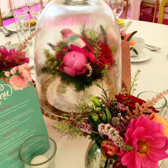 32 Simply Breathtaking Bell Jar and Cloche Decorating Ideas For Magical Weddings homesthetics decor ideas 