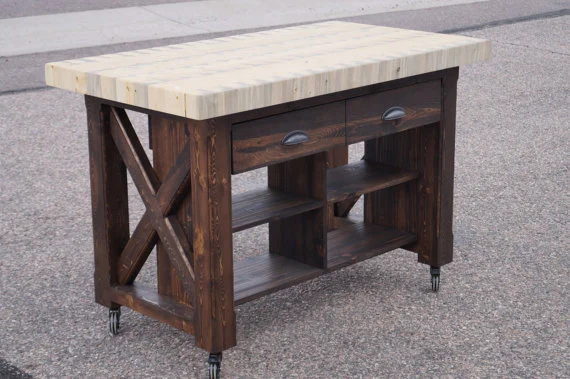 #8 Extend your counter space with a reclaimed wood kitchen island