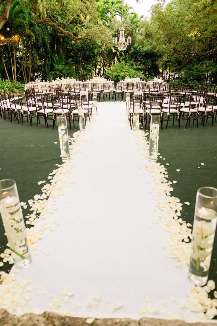 26 Stunningly Beautiful Decor Ideas For Indoor And Outdoor Weddings (6)
