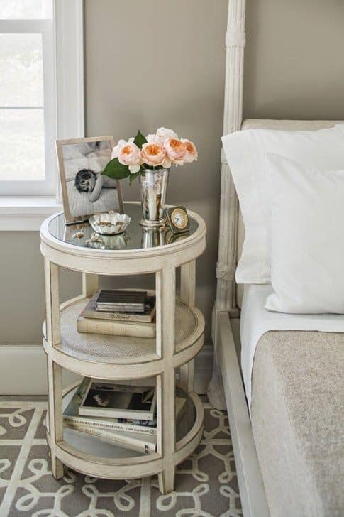 USE THE SIDE-TABLE AS A NIGHTSTAND