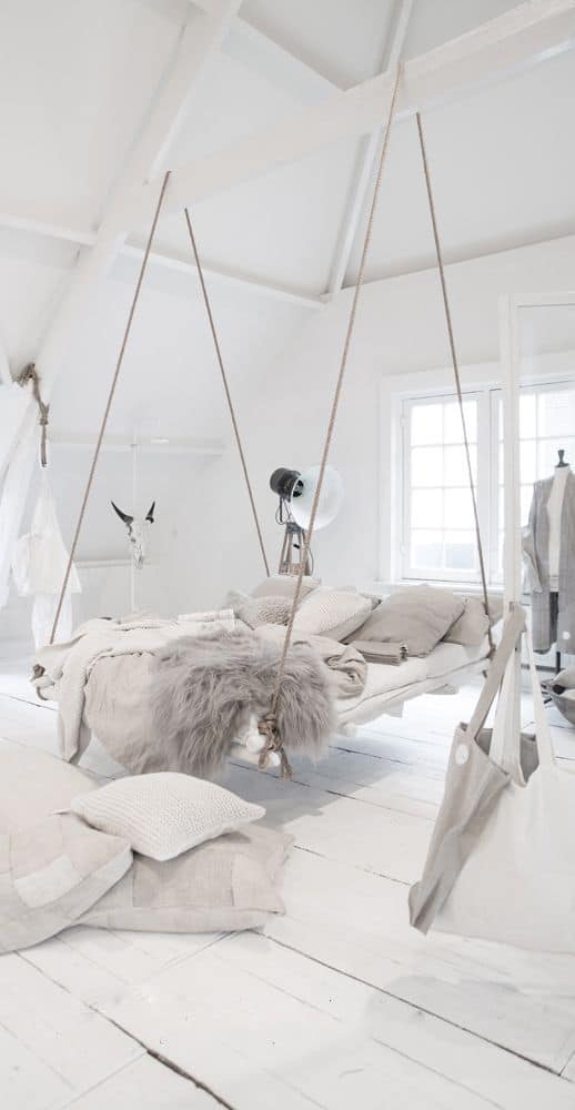 53 Incredible Hanging Beds to Float in Peace