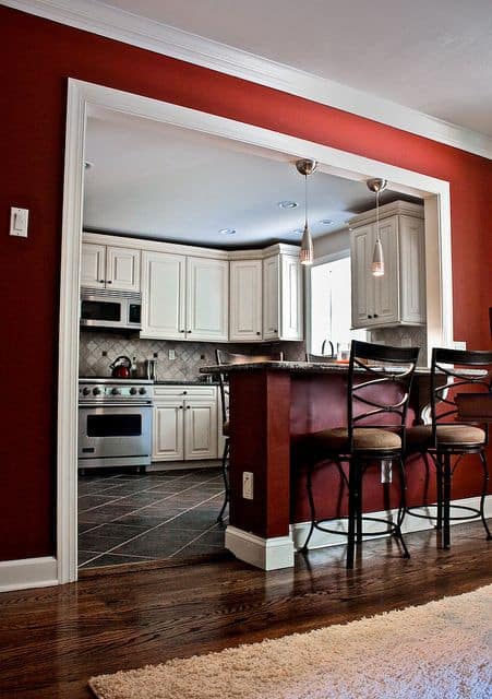 RED KITCHEN WALL ACCENT