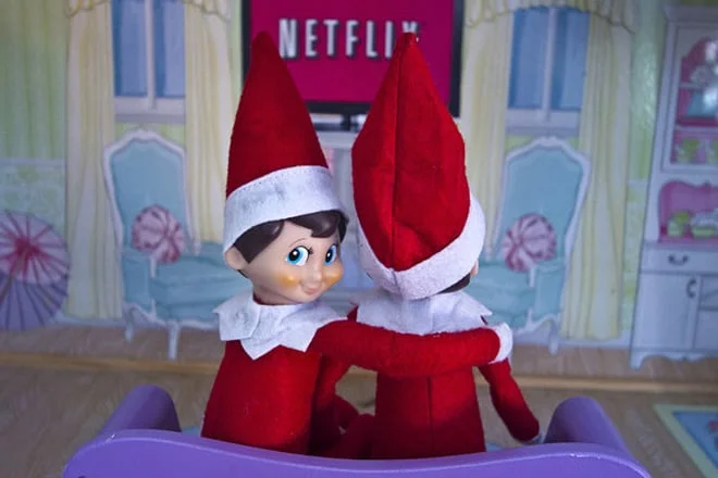 67. Netflix and Chill with Elfie