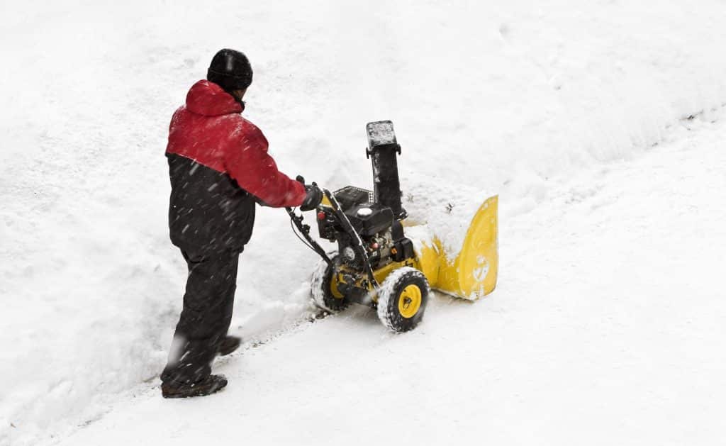 Best Snow Blower For Gravel Driveways Reviewed Buyer S Guide