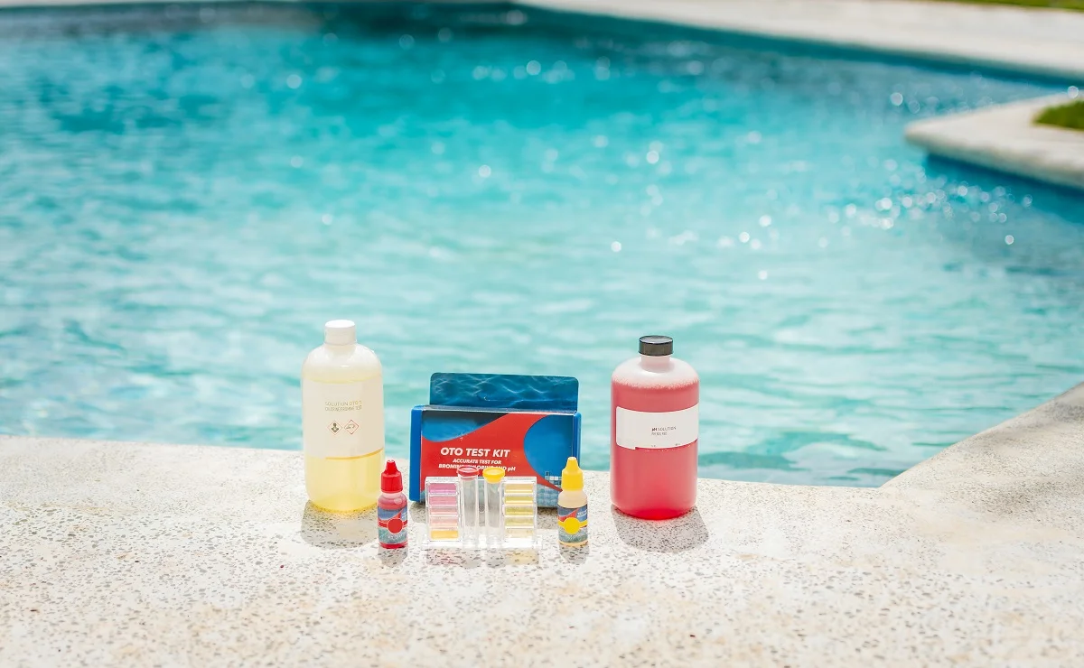 Chlorine and ph analyzer kit for pools, Kit to test pool water, pH and chlorine tester for pool water, Oto and phenol Kit for pool, Water testing kit for swimming pools. Why Should You Test Your Pool Water.