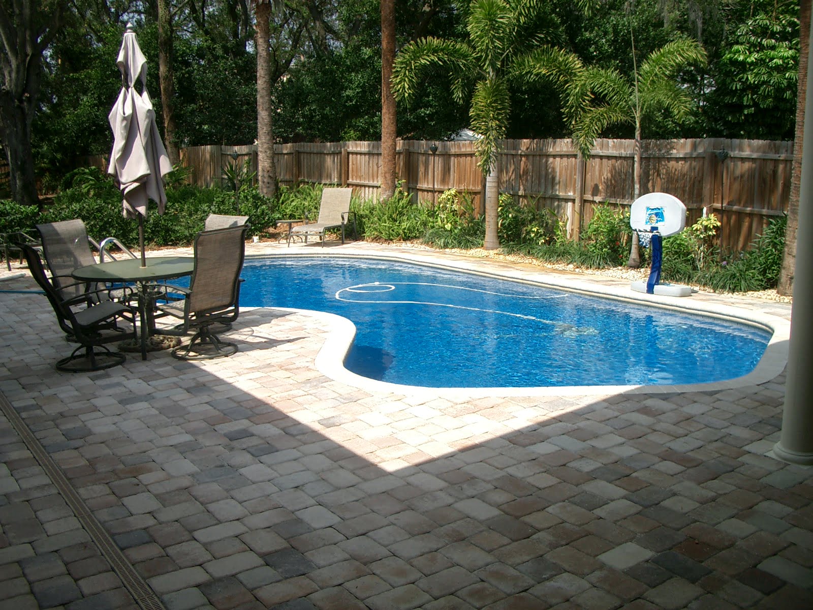 Backyard Landscaping Ideas-Swimming Pool Design