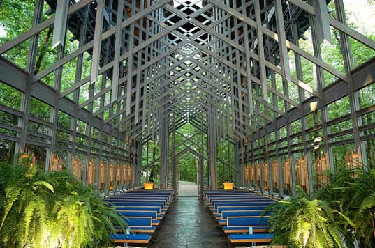 Thorncrown Chapel by E. Fay Jones   perfect ilumination unusual shape and size perfect integration modern concept design