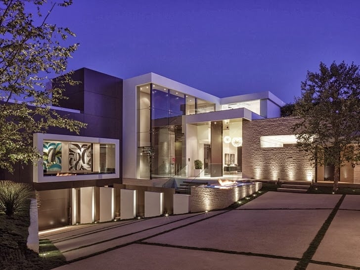 1201 Laurel Way-Cliff View Luxurious Modern Mansion in Beverly Hills California