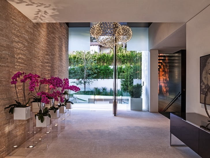 1201 Laurel Way-Cliff View Luxurious Modern Mansion in Beverly Hills California