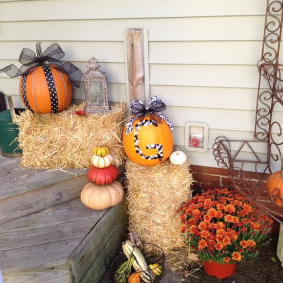traditional DIY -Welcome the Fall with Warm and Cozy Patio Decorating Ideas homesthetics (41)
