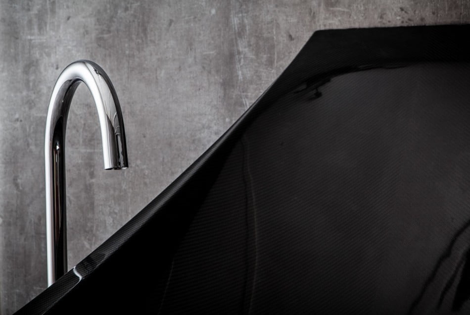 water tap detail shot modern black hammock-bathtub-design-made-from-layers-of-carbon-fiber-by-Splinter-Works-sleek-bath-tub-floating-bath-tub-Homesthetics-1 (20)