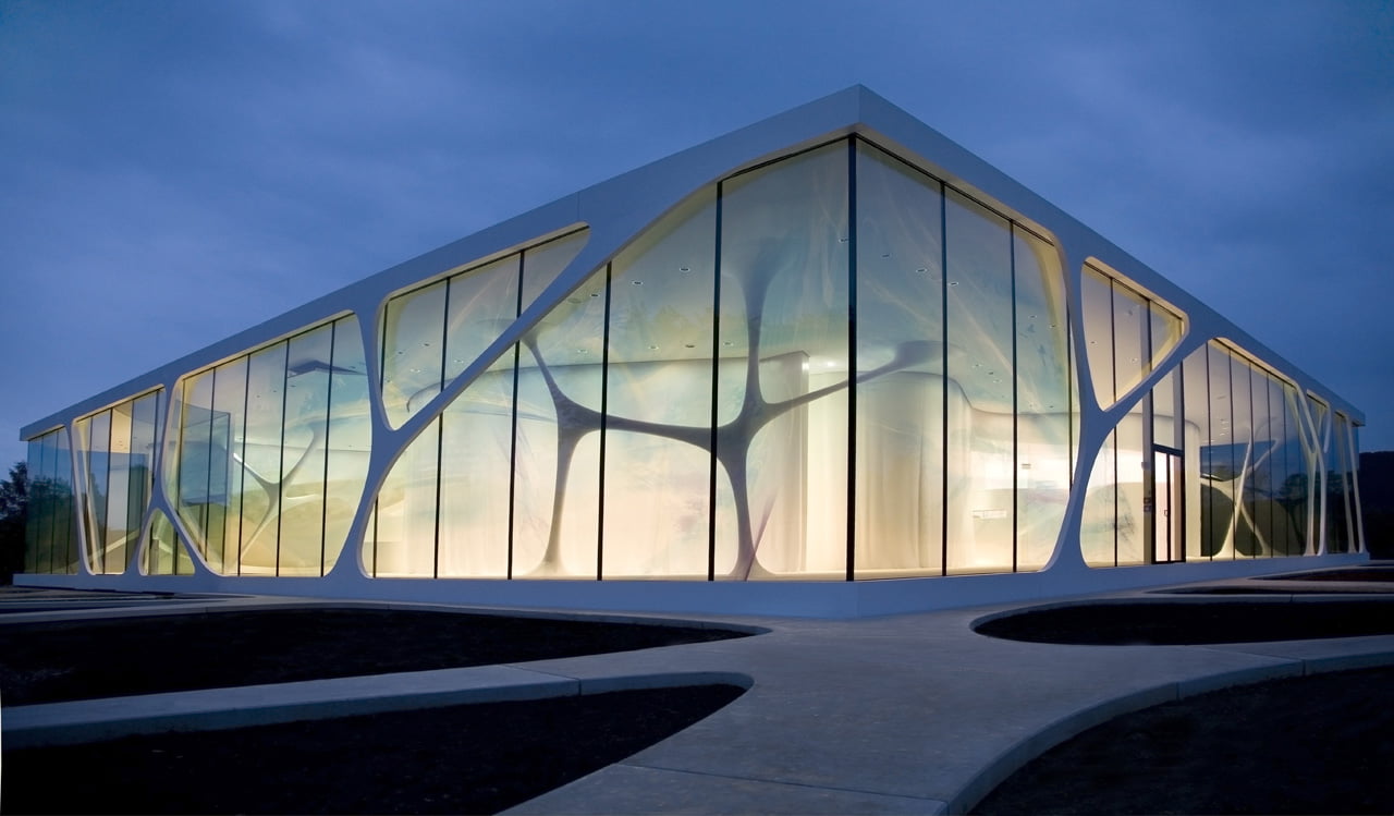 exterior view Fluid and Organic Modern Architecture - Leonardo Glass Cube in Bad Driburg by 3Deluxe homesthetics (6)