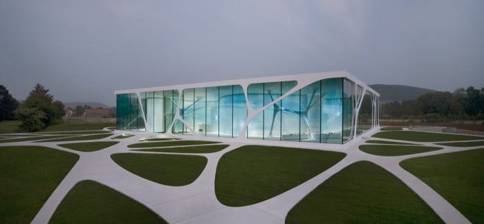 perspective view Fluid and Organic Modern Architecture - Leonardo Glass Cube in Bad Driburg by 3Deluxe 