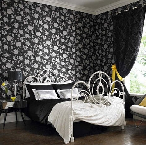 19-Creative-Inspiring-Traditional-Black-And-White-Bedroom-Designs-small-bedroom-homesthetics