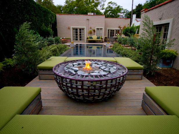 large bowl fire pit design in Backyard Landscaing Ideas-Attractive Fire Pit Designs Homesthetics