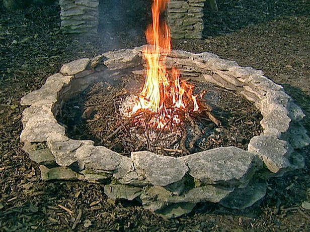 stone fire pit in Backyard Landscaing Ideas-Attractive Fire Pit Designs Homesthetics