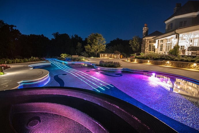 illuminated swimming pool Backyard Landscaping Ideas-Swimming Pool Forged as a Stradivarius Violin homesthetics design (22)