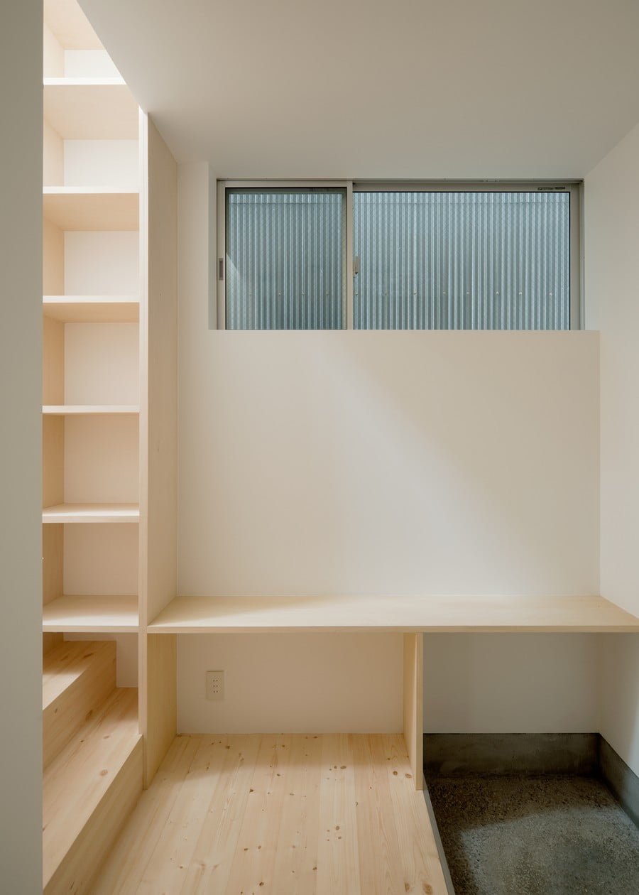 interior detail shot of the Minimalist-Japanese-Residence-Enhancing-a-Narrow-Site-House-F-homesthetics-studio