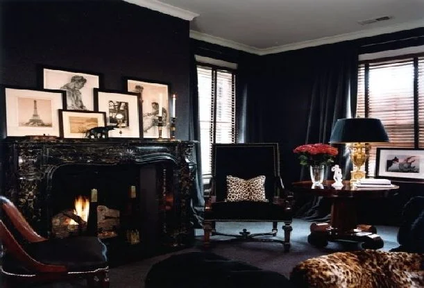 The Black Wall - A Bold Statement In Interior Design