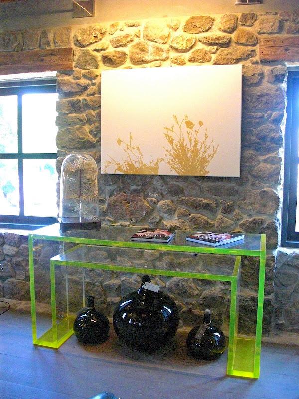 Brillant-Acrylic-Console-Table