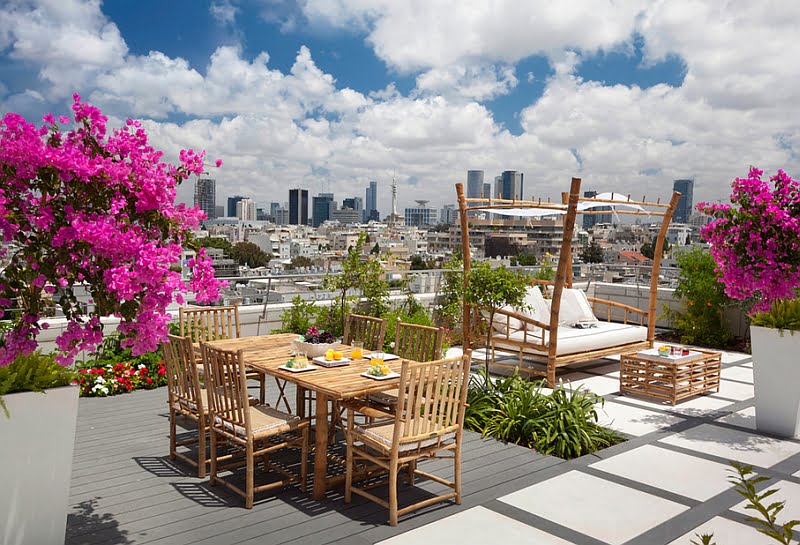 Rooftop Deck/Sky Garden with Tweak wood Outdoor Bed Exuding Charm and Dinning Area