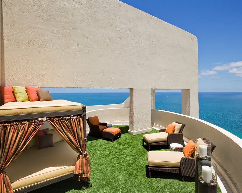 Sky Terrace With Canopy Daybed 