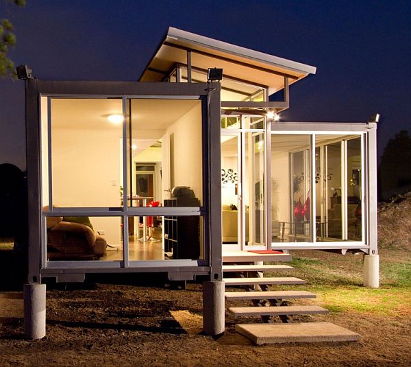 Container Home Using a Glass for Transparency and Extensive Viewsa