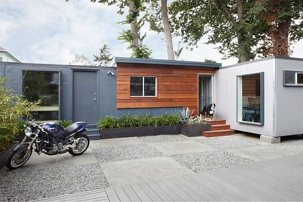 Simple-setting-and-space-conscious-design-make-the-shipping-container-office-perfect-for-small-businesses