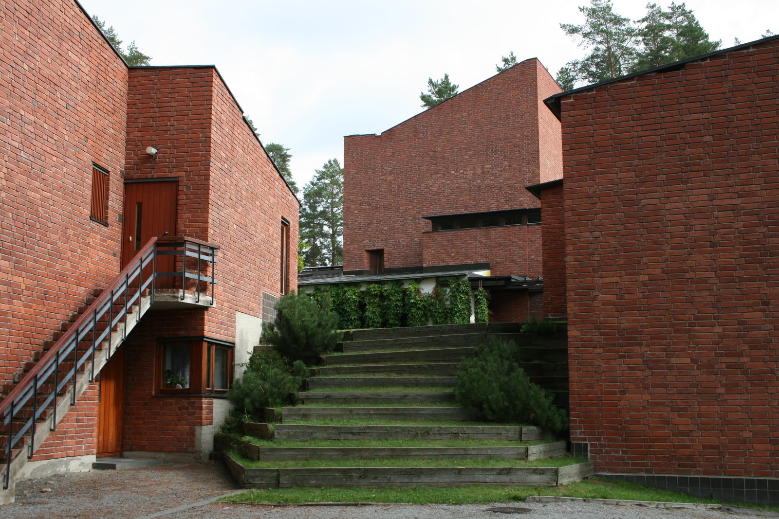 Saynatsalo  municipal offices2