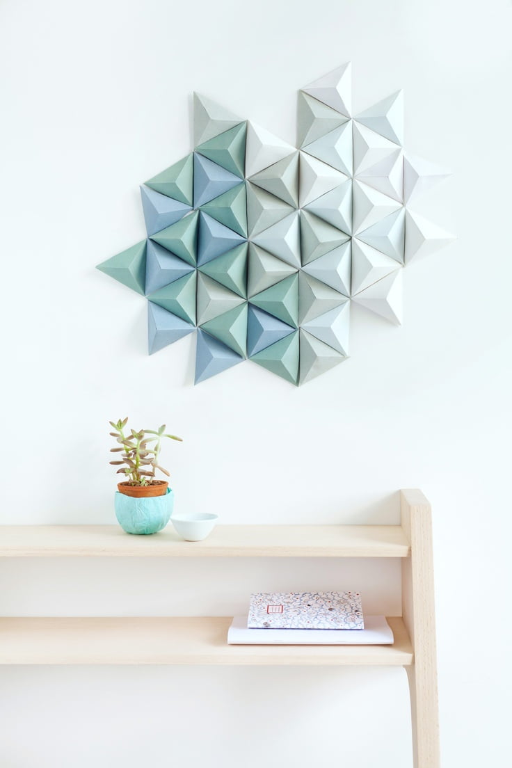 21 Extraordinary Smart DIY Paper Wall Decor That Will Color Your Life