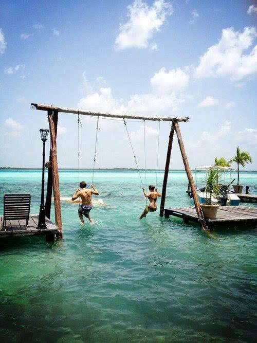 35 Swings You Should Definitely Try Once in Your Lifetime-homesthetics SWING OVER THE SEA