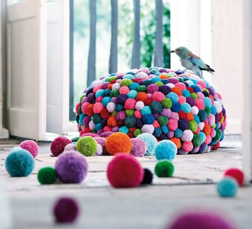 Cute colorful DIY Pom-Pom Crafts and Ideas-homesthetics (3)