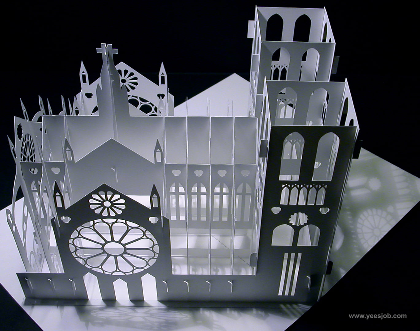 Notre Dame Cathedral -180-Degrees-Open Pop up DIY Kirigami Architecture