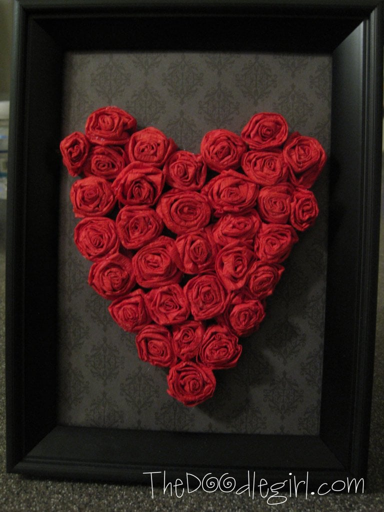 20. SURPRISE YOUR VALENTINE WITH THIS BEAUTIFUL DIY PAPER ROSE HEART ART