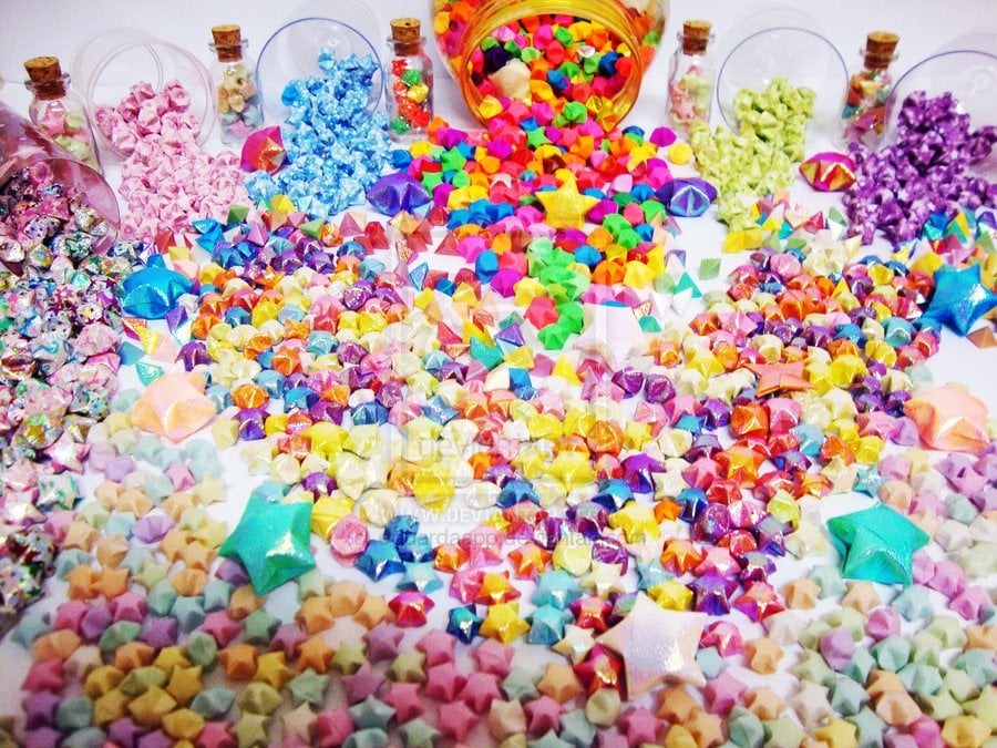 34. TONS AND TONS COLORFUL PAPER STARS