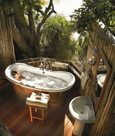 63 Outdoor Showers & Outdoor Bathtubs Exuding Supreme Tranquility and Serendipity homesthetics (44)
