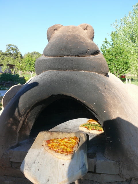 DIY Cob Oven Project-Outdoor Pizza Oven- Build Your Own For $20 homesthetics (39)