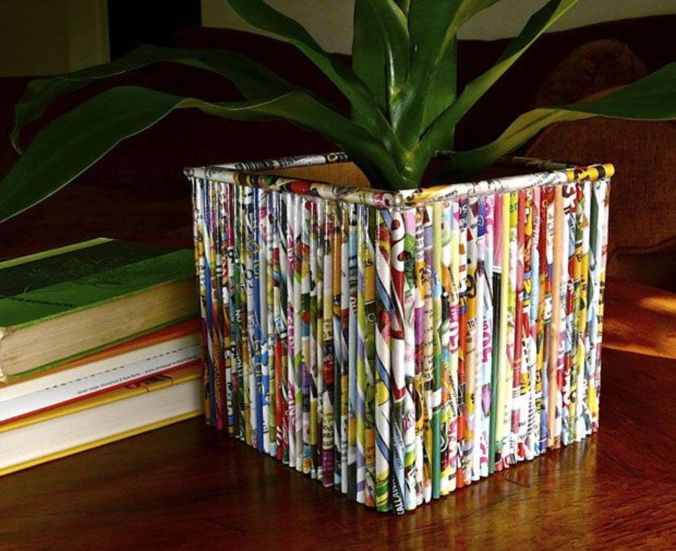 35 DIY Creative Things That Can Be Done With Your Old Magazines_homesthetics (29)