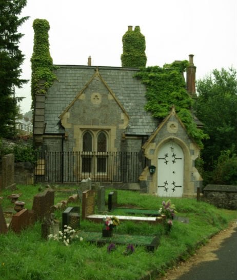 40 Storybook  Cottages Stolen From Fairytales (17)