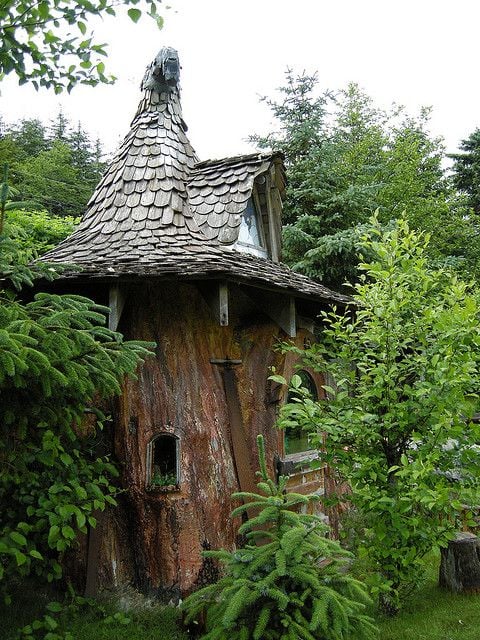 40 Storybook  Cottages Stolen From Fairytales (23)