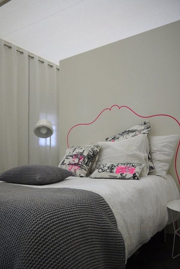 100 Inexpensive and Insanely Smart DIY Headboard Ideas for Your Bedroom Design homesthetics (50)