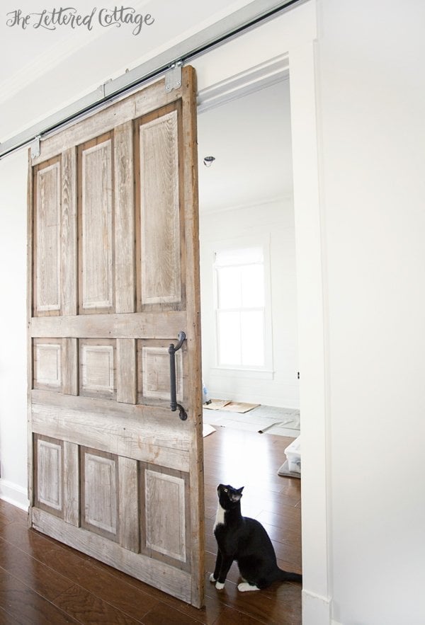 30 Fun Ideas On How To Recycle Old Doors-homesthetics.net (36)