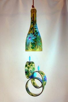 32 Insanely Beautiful Upcycling Projects For Your Home -Recycled Glass Bottle Projects homesthetics decor (11)