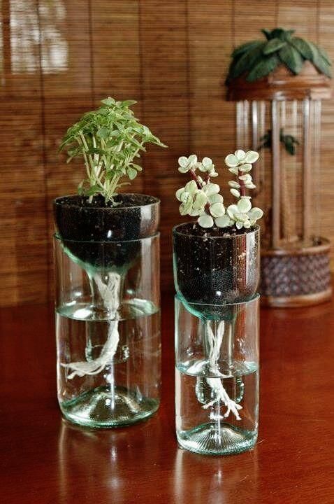 32 Insanely Beautiful Upcycling Projects For Your Home -Recycled Glass Bottle Projects homesthetics decor (22)