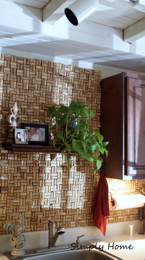 DECORATE YOUR KITCHEN WALL WITH CORKS