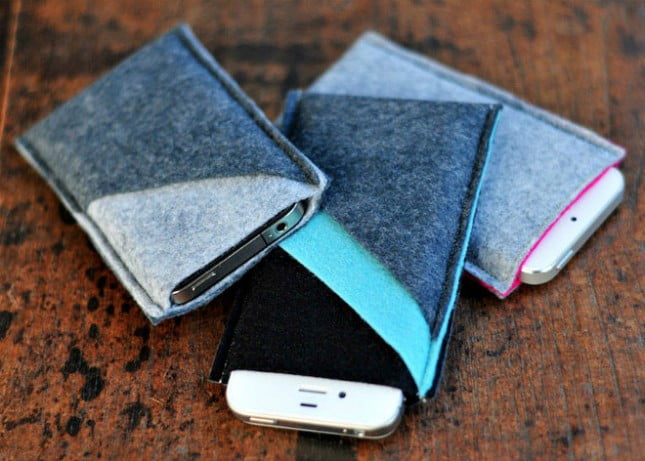 Accessorize And Decorate With These 25 DIY iPhone Cases-homesthetics.net (4)
