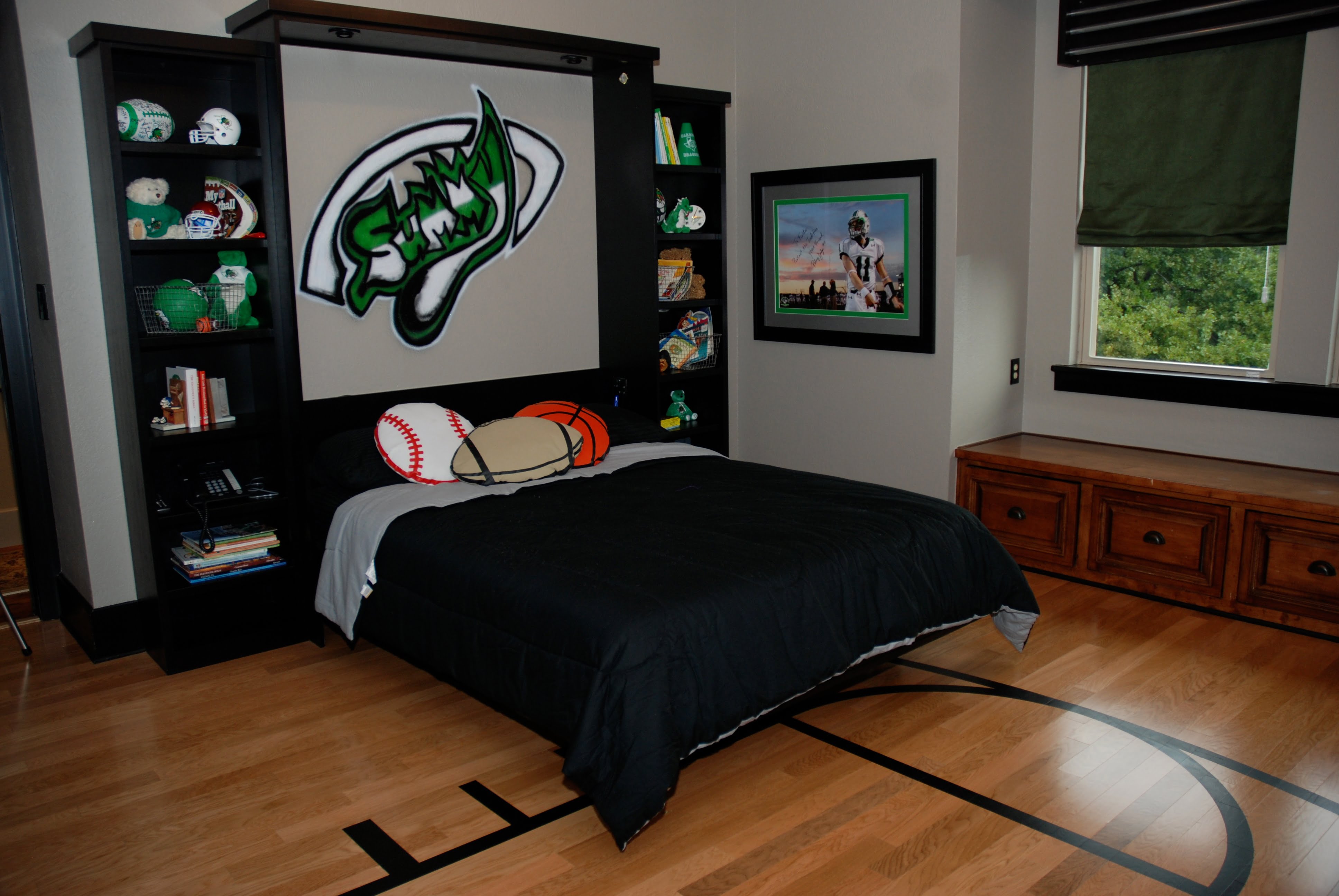 Simple Steps to Consider For an Inspiring Basketball Themed Bedroom homesthetics decor (2)